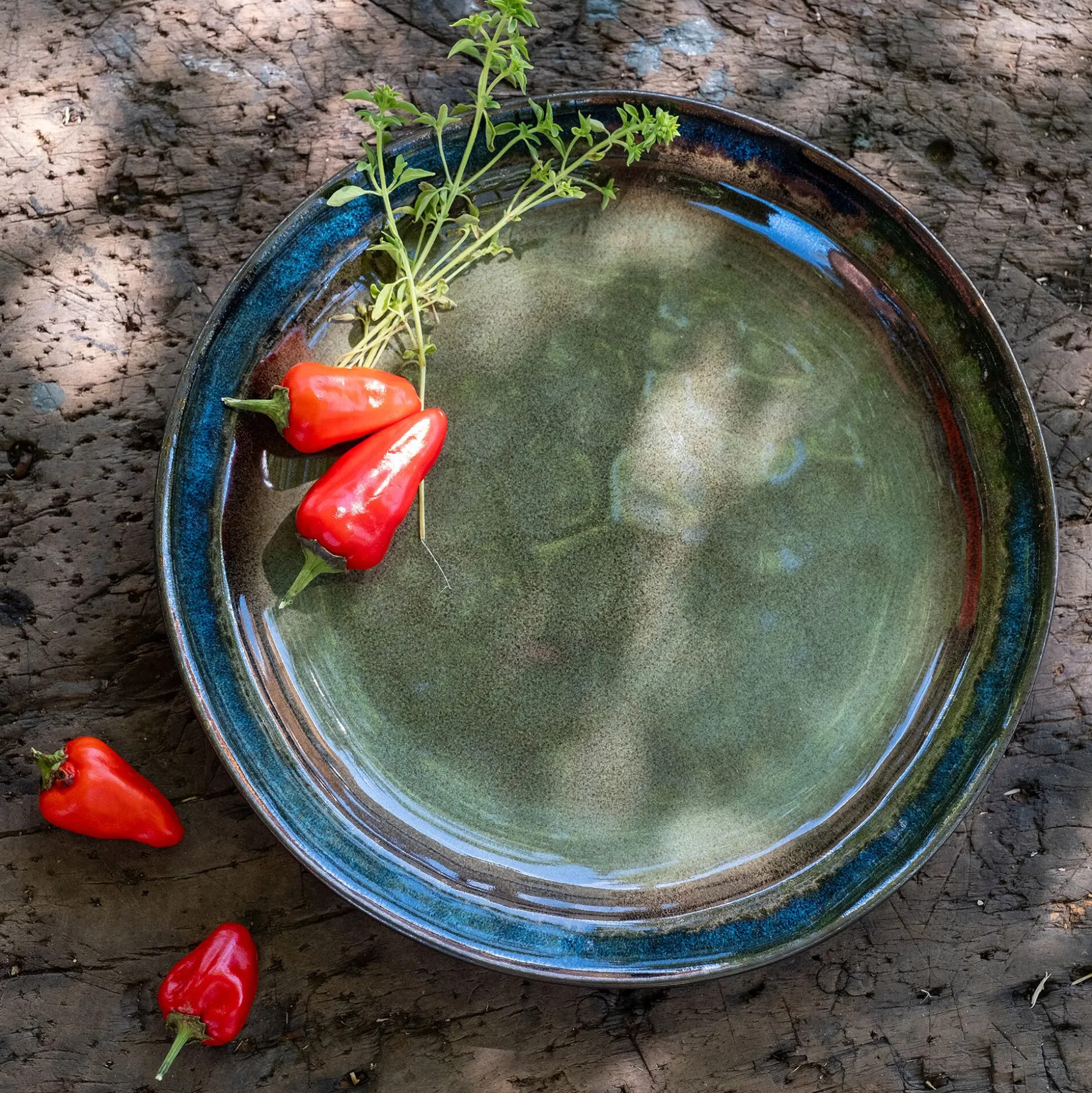 Assiette à dessert en grès D20,5cm - vert cèdre