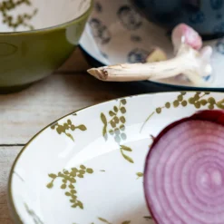 Assiette à dessert motif végétal en porcelaine D20cm - vert