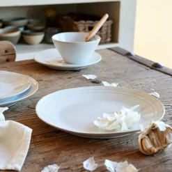 Assiette plate en grès avec liseré beige D28cm - blanc ventoux