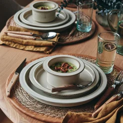 Assiette plate en grès D26cm - blanc ventoux