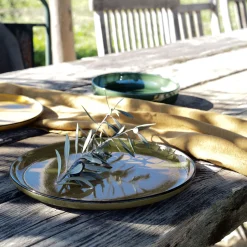 Assiette plate en grès D27,7cm - vert mousse