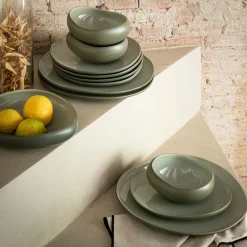 Assiette plate en grès D27cm - vert olivier