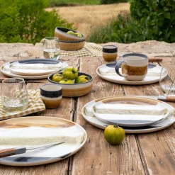 Assiette plate en grès peint D27cm - marron