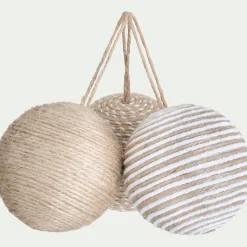 Boule de noël D10cm - naturel (modèle aléatoire)