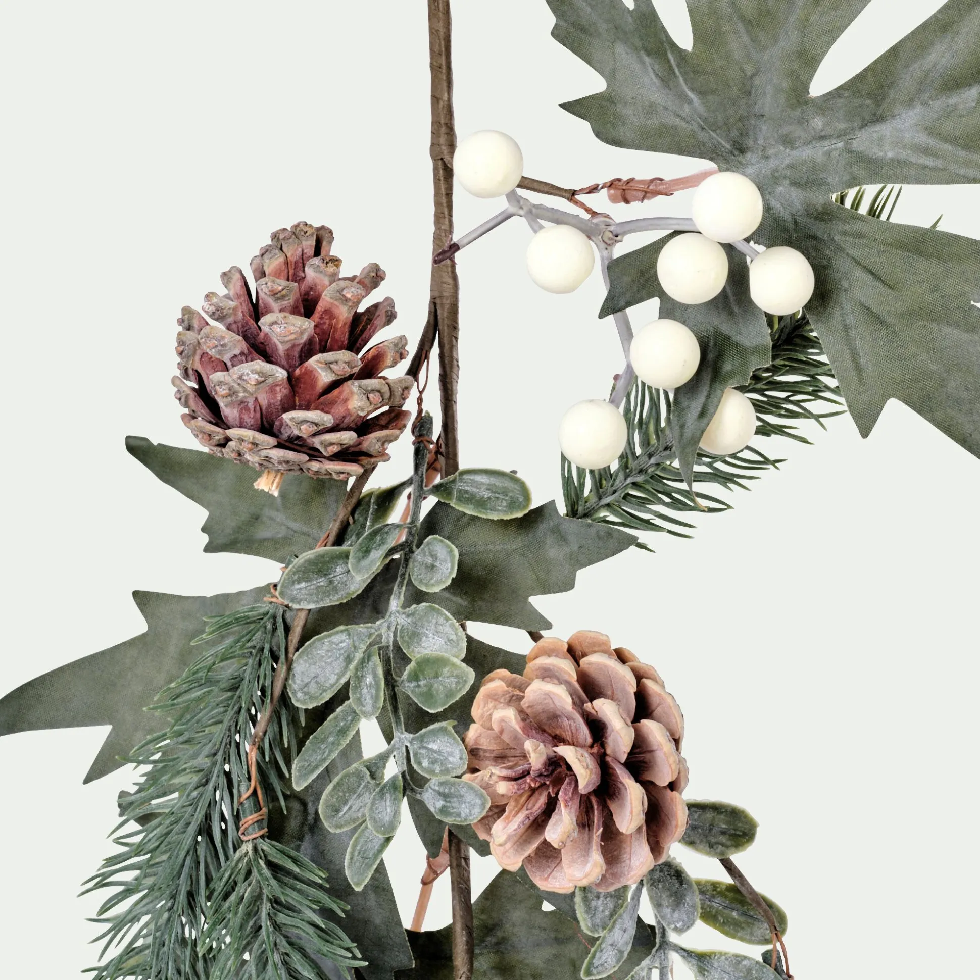 Branchage de Noël artificiel de sapin et de baies H60cm - vert