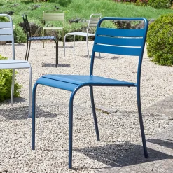 Chaise de jardin empilable en acier - bleu figuerolles