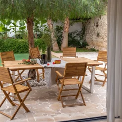 Chaise de jardin pliante avec accoudoirs en acacia - bois clair