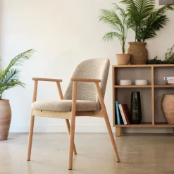 Chaise de repas avec accoudoirs en tissu - gris