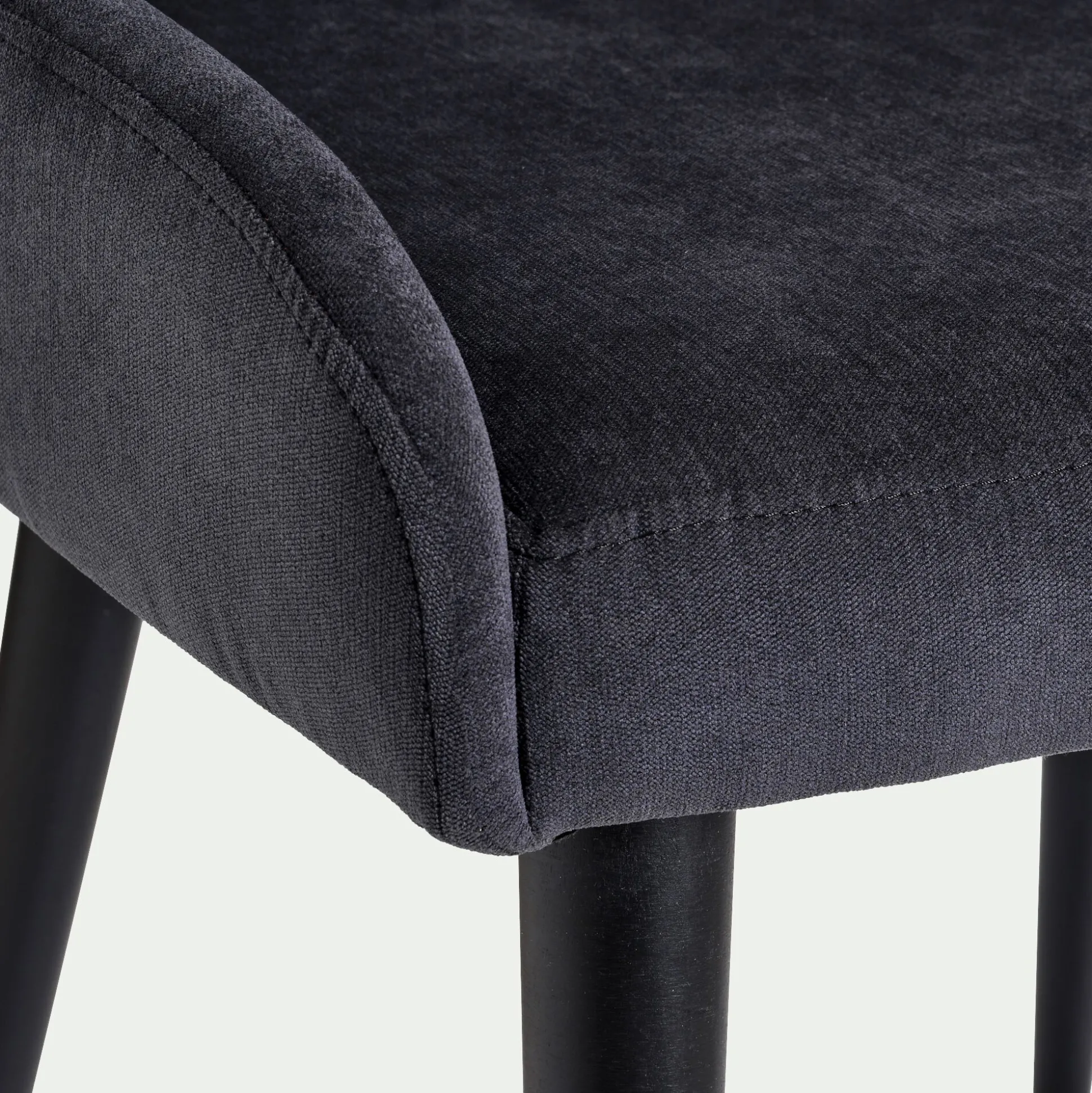 Chaise en tissu effet velours - noir
