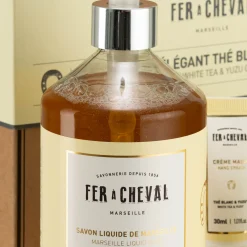 Coffret cosmétique senteur thé blanc et yuzu