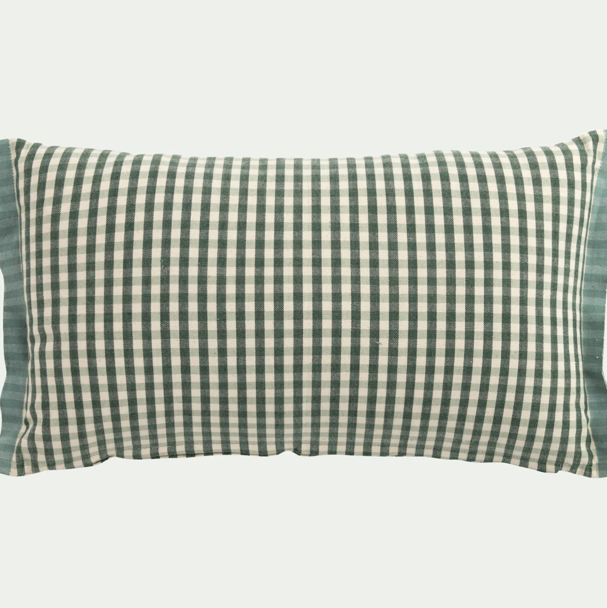 Coussin à carreaux en coton finition volant 30x50cm - bleu