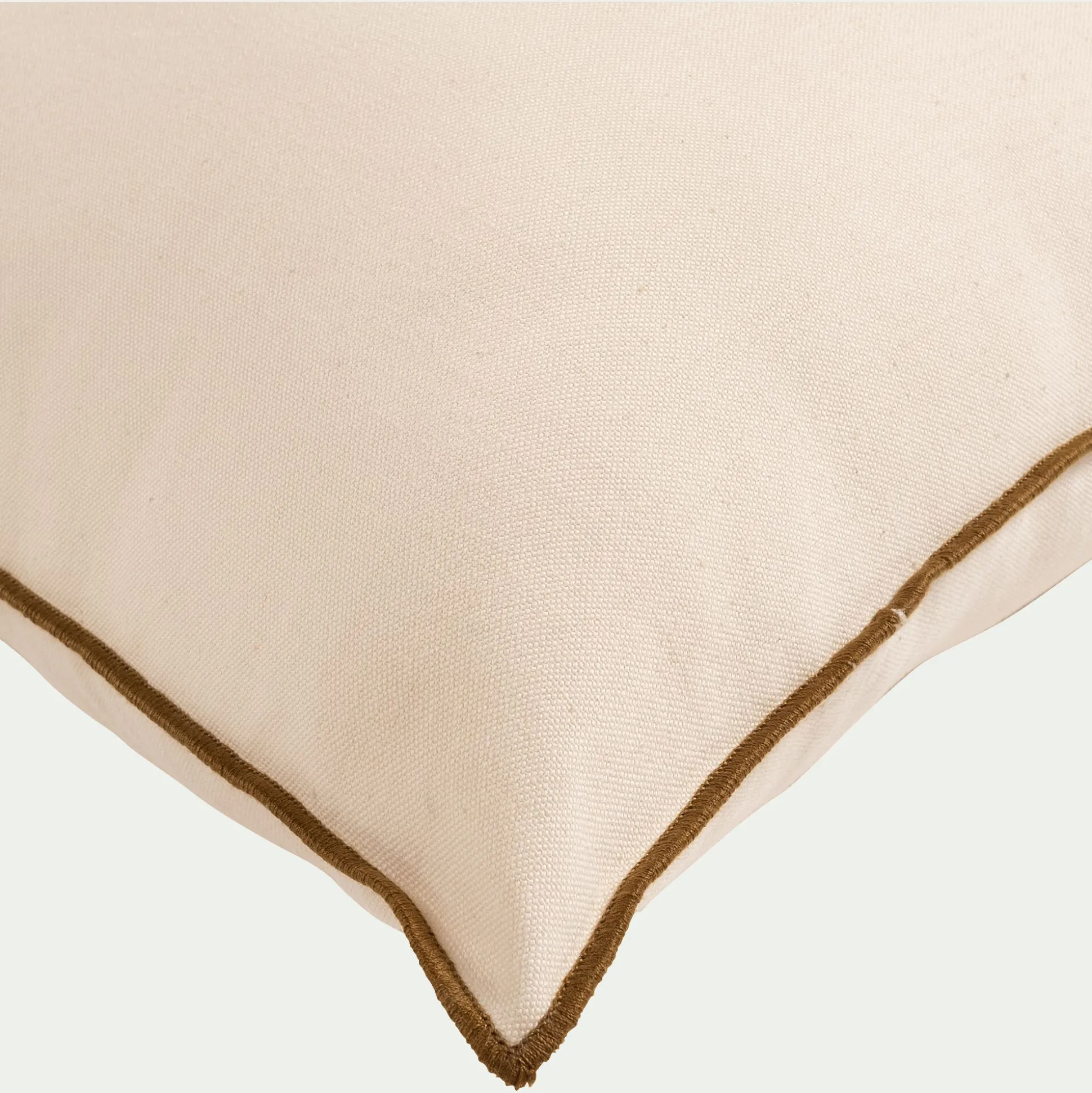 Coussin à liseré en coton - beige 45x45cm