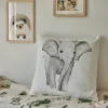 Coussin motif éléphant en coton 45x45cm - gris