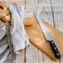 Couteau à pain forgé avec lame 20cm en métal