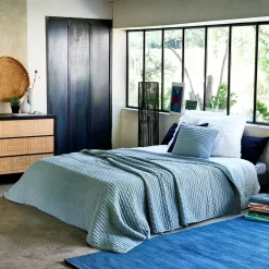 Couvre-lit en tissu surpiqué 230x250cm - bleu calaluna