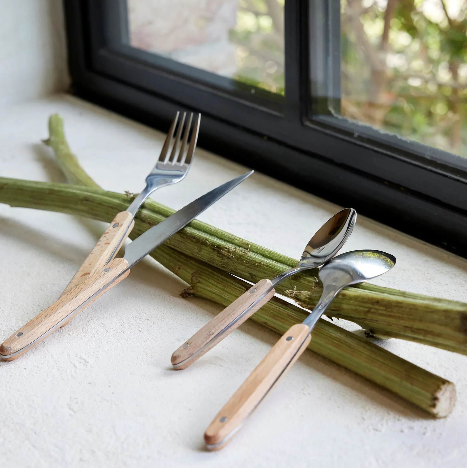 Cuillère à café en inox et manche en bois de hêtre - naturel