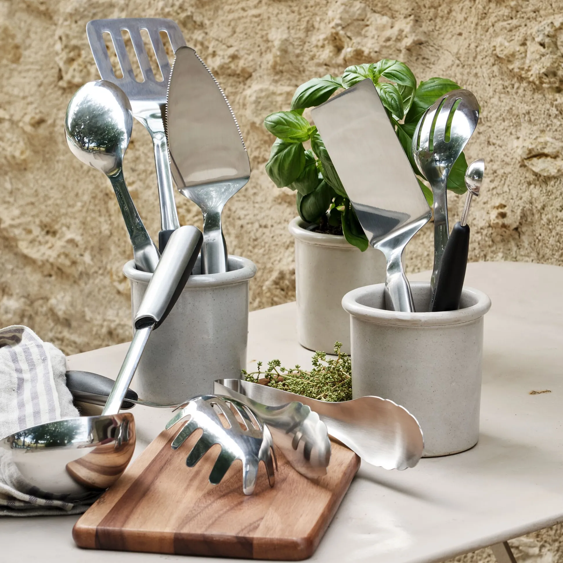 Cuillère de service perforée en inox 28cm - gris métallisé