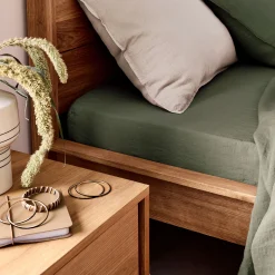 Drap housse en lin lavé 140x200cm B28cm - vert cèdre