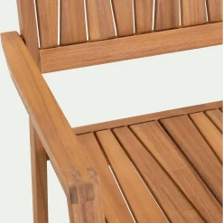 Fauteuil de jardin avec accoudoirs en acacia huilé - bois clair