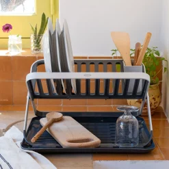 Égouttoir à vaisselle en plastique et aluminium - gris