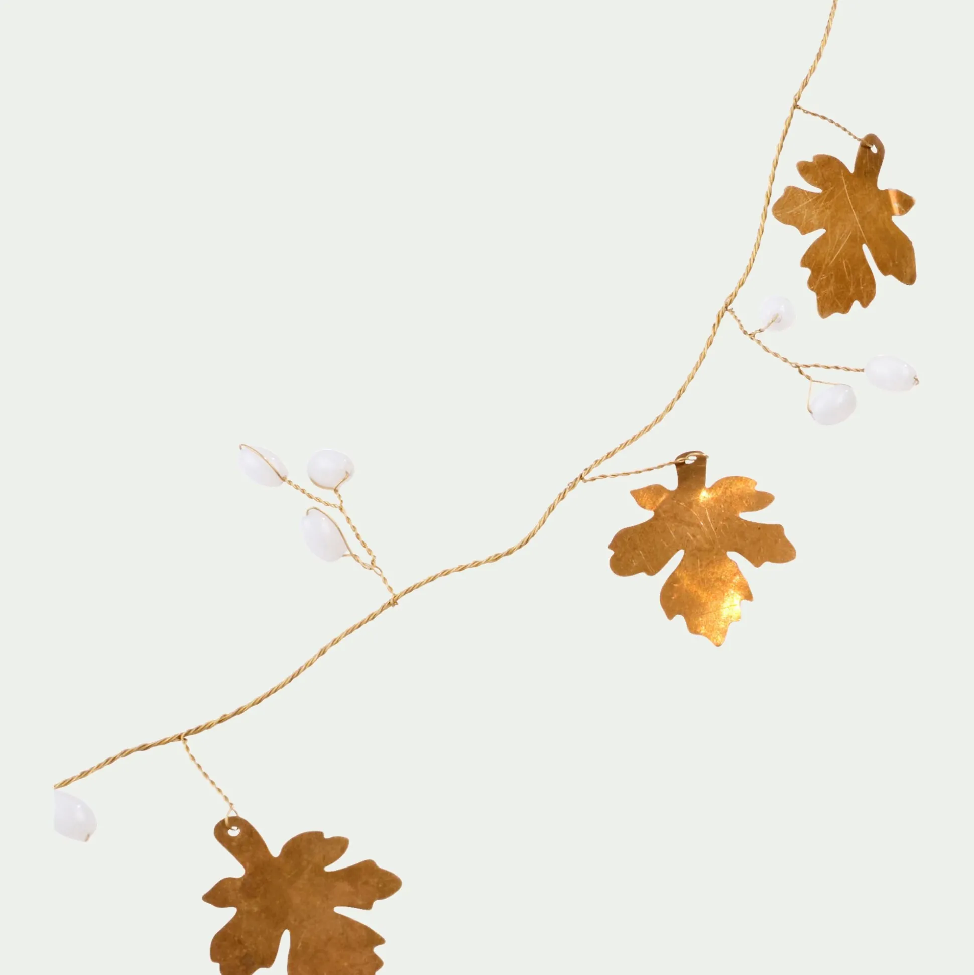 Guirlande de Noël en feuilles en laiton et perles L183cm - doré