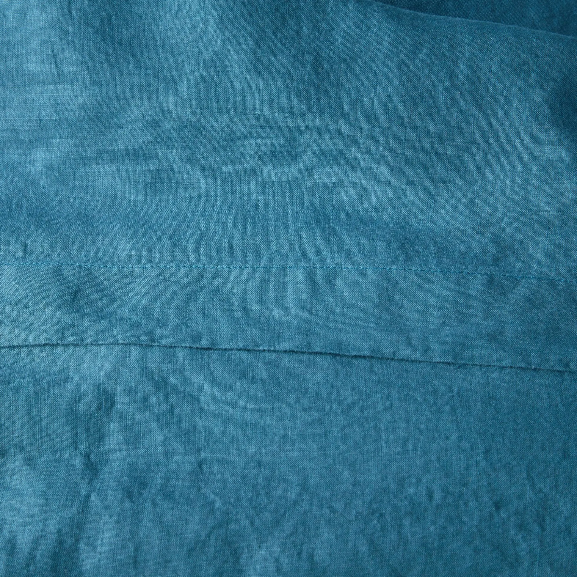 Linge de lit uni en lin lavé - bleu figuerolles