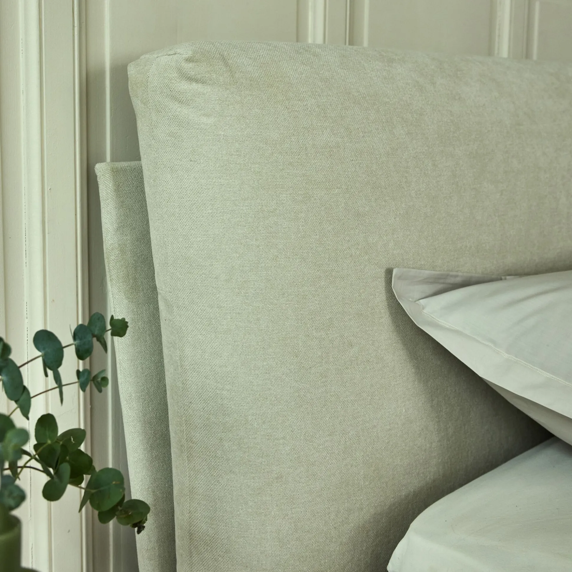 Lit 2 places avec tête de lit en tissu doux 160x200cm - blanc écru