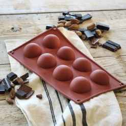 Lot de 8 moules demi-sphère en silicone platinium - marron