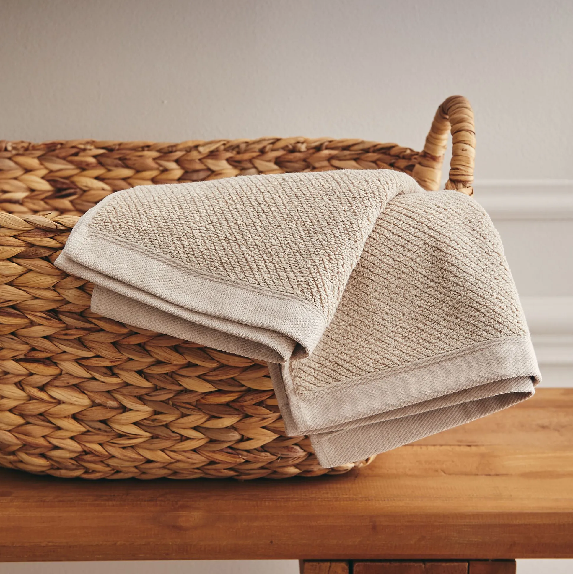 Lot de 2 serviettes invités en bouclettes de coton bio - beige alpilles 30x50cm