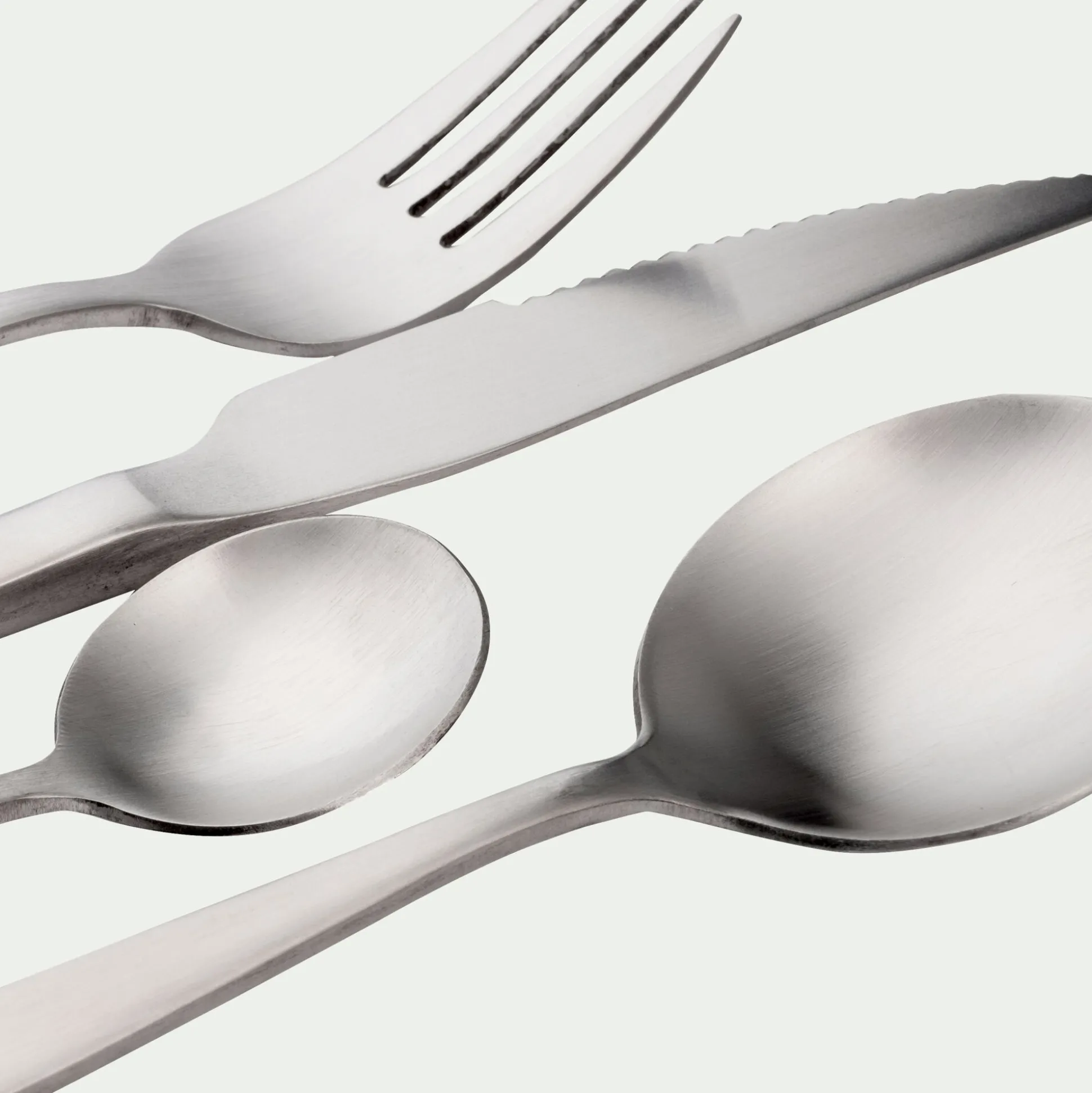 Ménagère 16 pièces en inox satiné - gris argenté