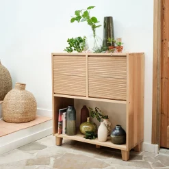 Petit buffet en bois de chêne avec tiroirs striés - bois clair