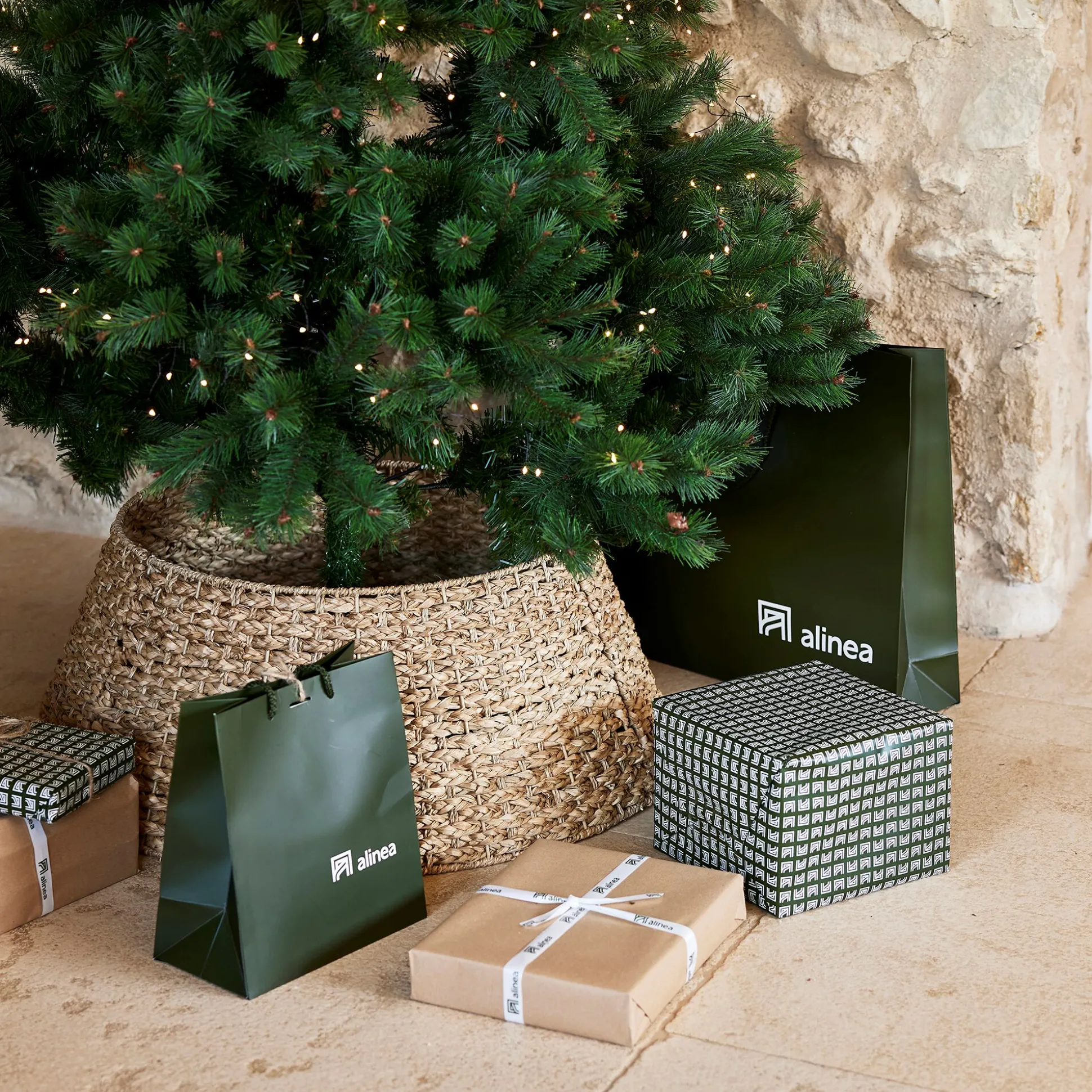 Pied de sapin en kit en jonc de mer D68xH25cm - naturel