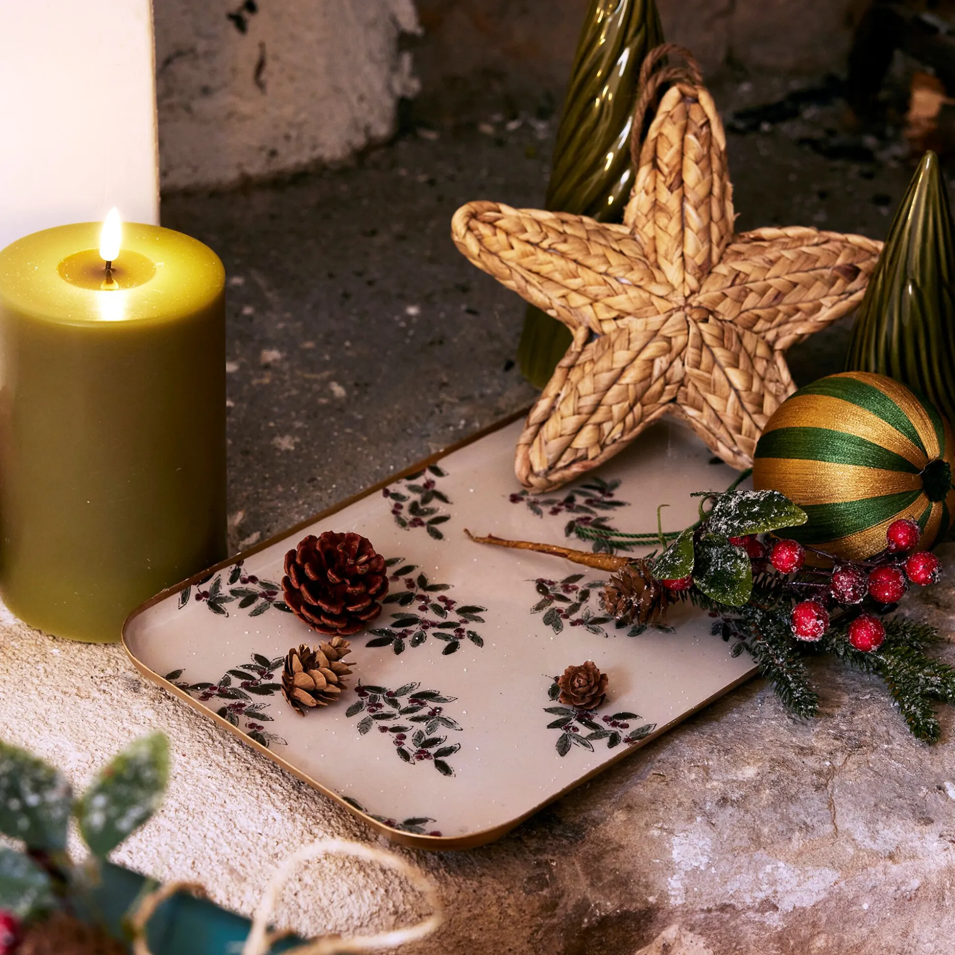 Plateau déco motif Fragon en fer 20x32cm - blanc