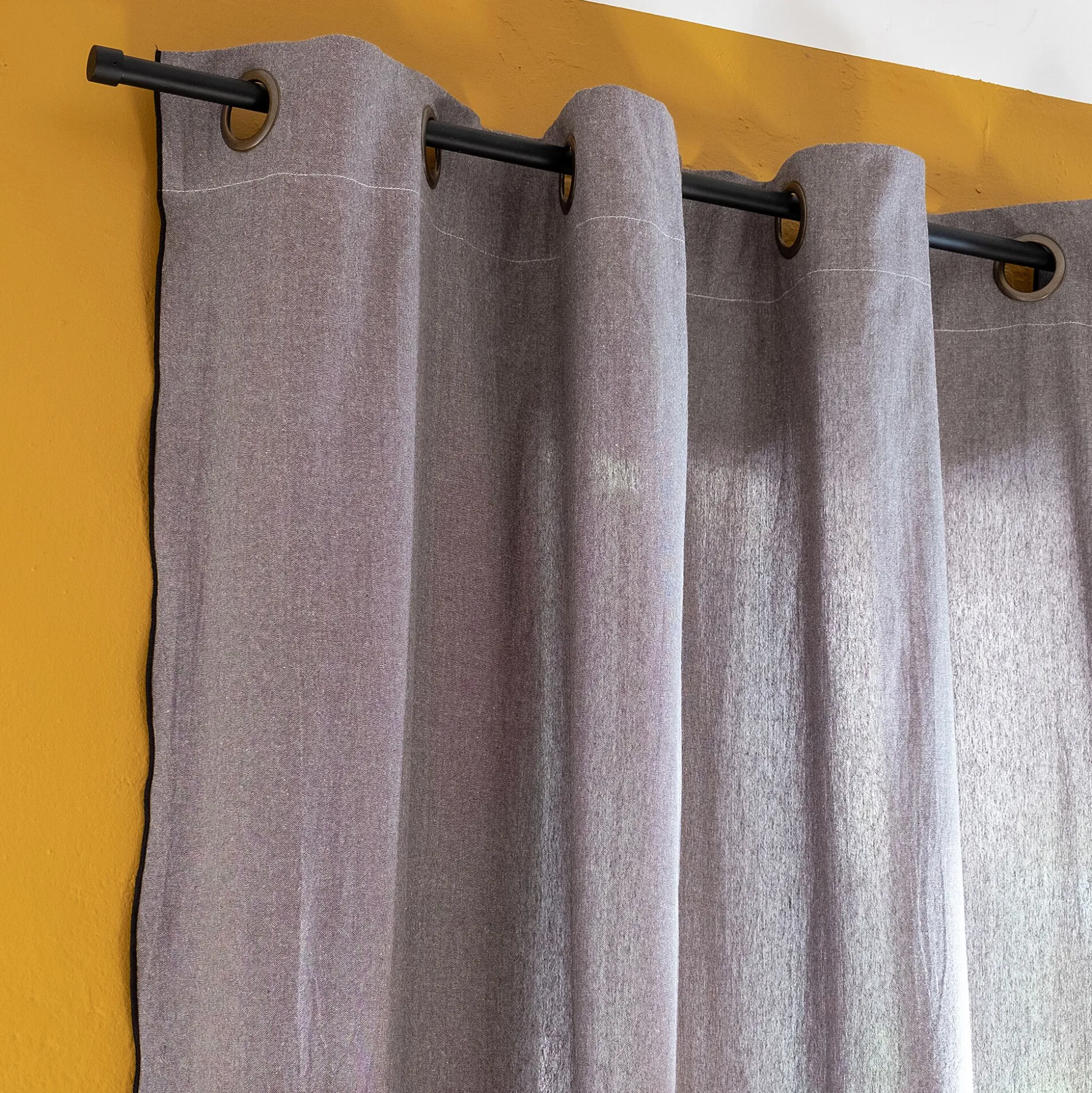 Rideau à œillets en coton finition liseré 140x250cm - gris ardoise