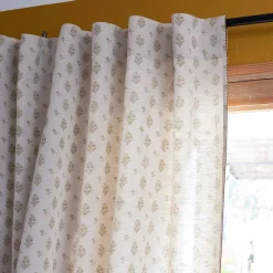 Rideau à passants cachés en lin et coton motif fleuri finition croquet 140x250cm - beige