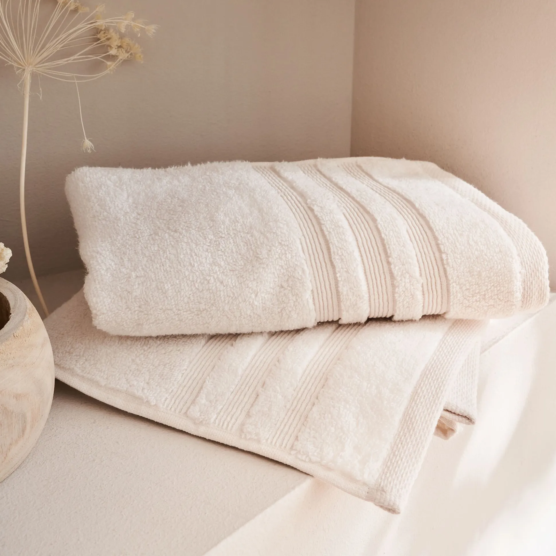 Serviette de bain bouclette en coton - blanc ventoux 50x100cm