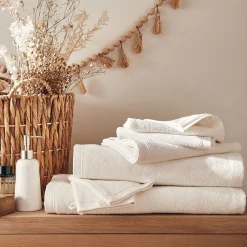 Serviette de toilette en bouclettes de coton bio - blanc ventoux 50x90cm