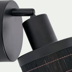 Spot électrifié en acier et rotin - noir