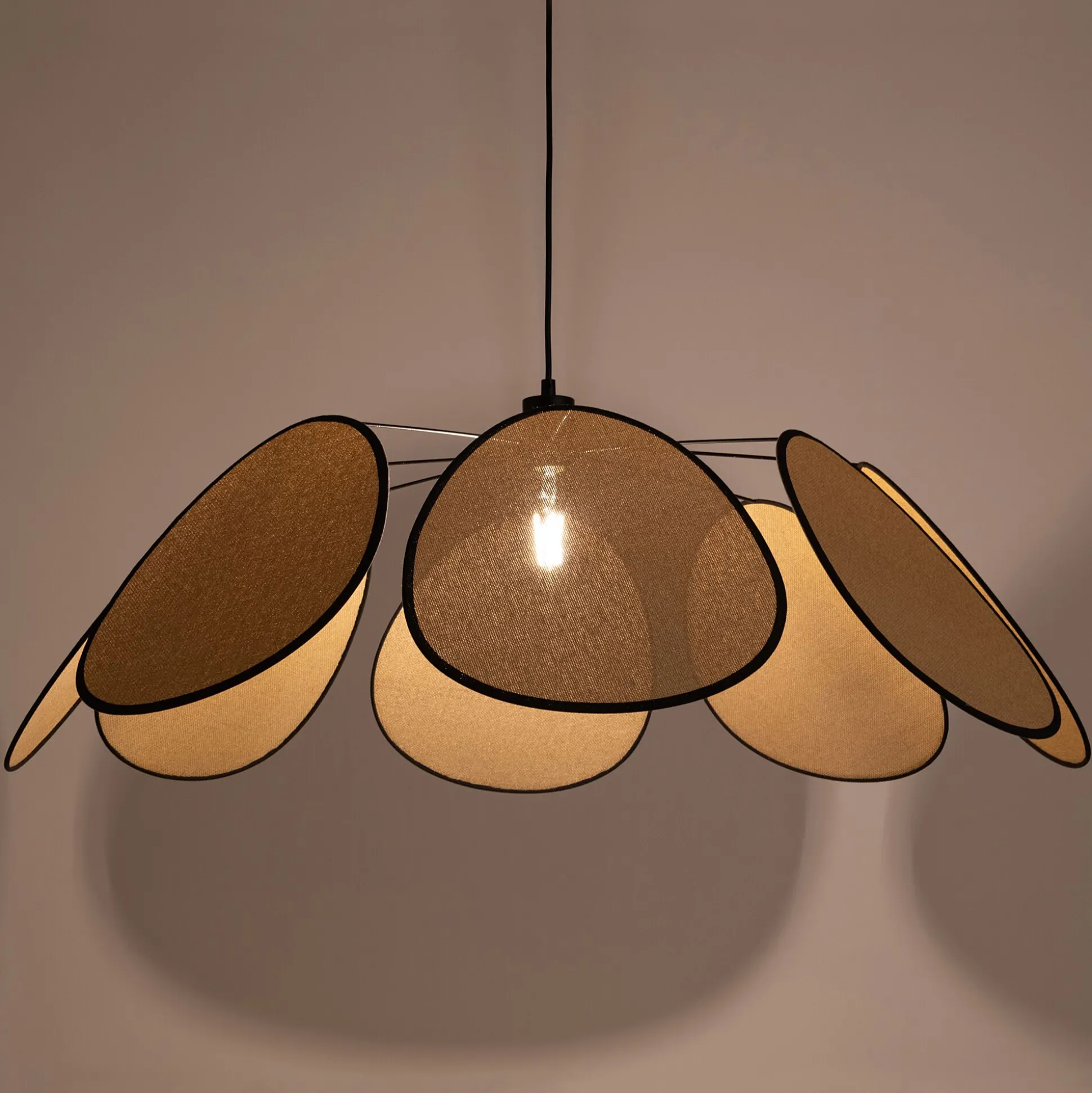 Suspension électrifiée en cannage D110cm - naturel