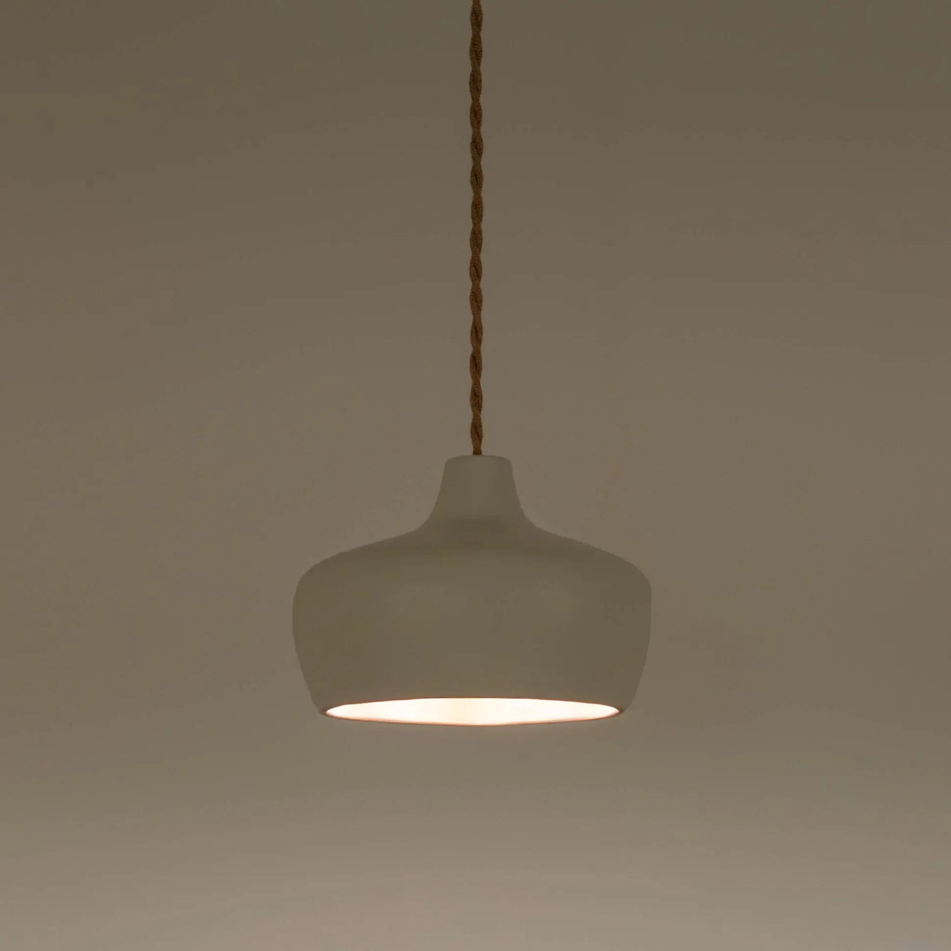 Suspension électrifiée en terre cuite D18cm - blanc