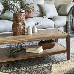 Table basse en acacia - bois clair