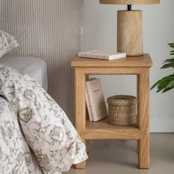 Table de chevet en orme L40xl35xH52cm - bois clair