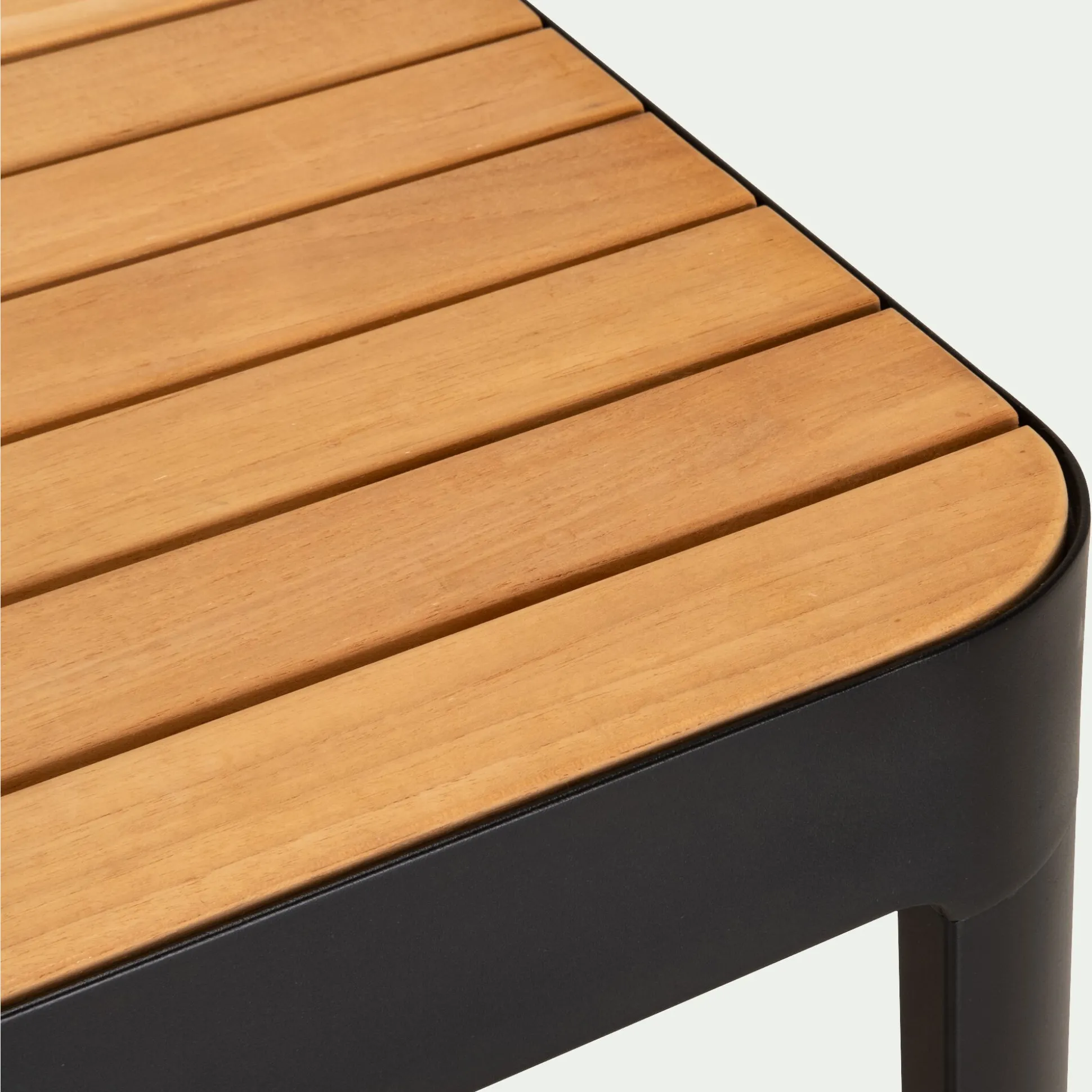 Table de repas jardin en aluminium et teck - bois clair (6 places)