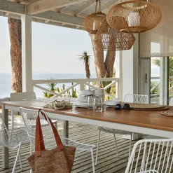 Table de repas jardin extensible en eucalyptus et aluminium - blanc écru (8 à 12 places)