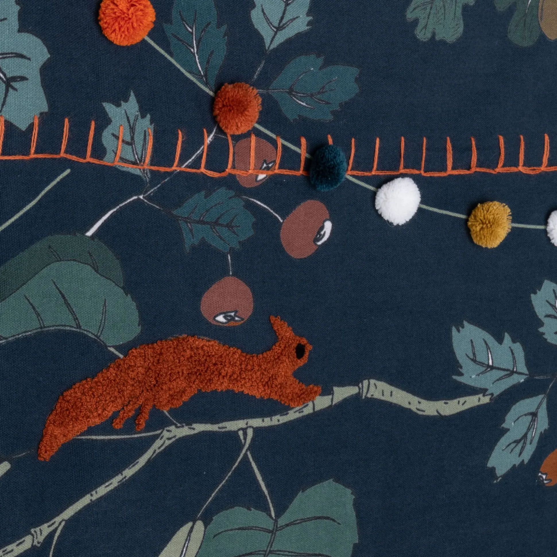 Tente de lit enfant à motifs sous-bois - bleu