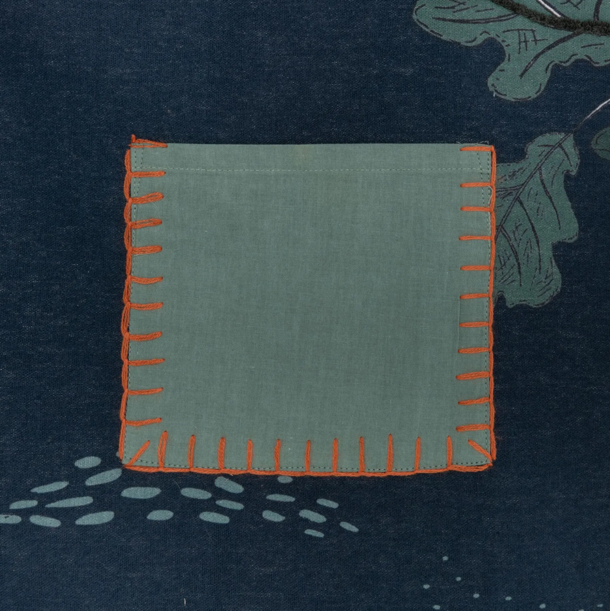 Tente de lit enfant à motifs sous-bois - bleu