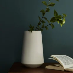 Vase classique en faïence H25cm - blanc ventoux