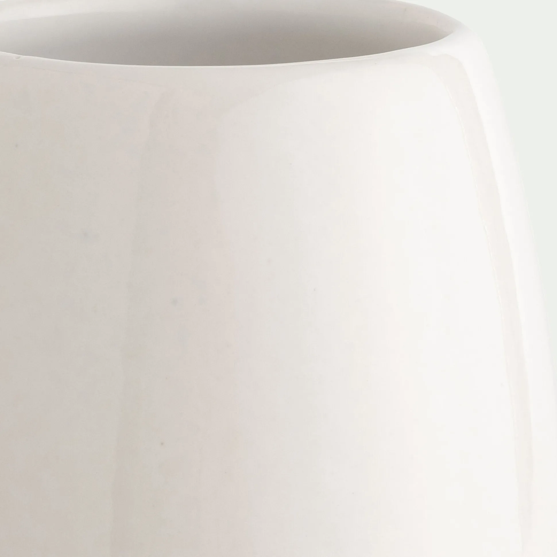 Vase classique en grès - blanc