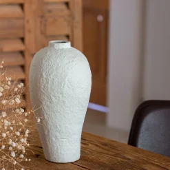 Vase contemporain en céramique texturée H28cm - blanc