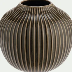 Vase strié en grès H14,5cm - vert